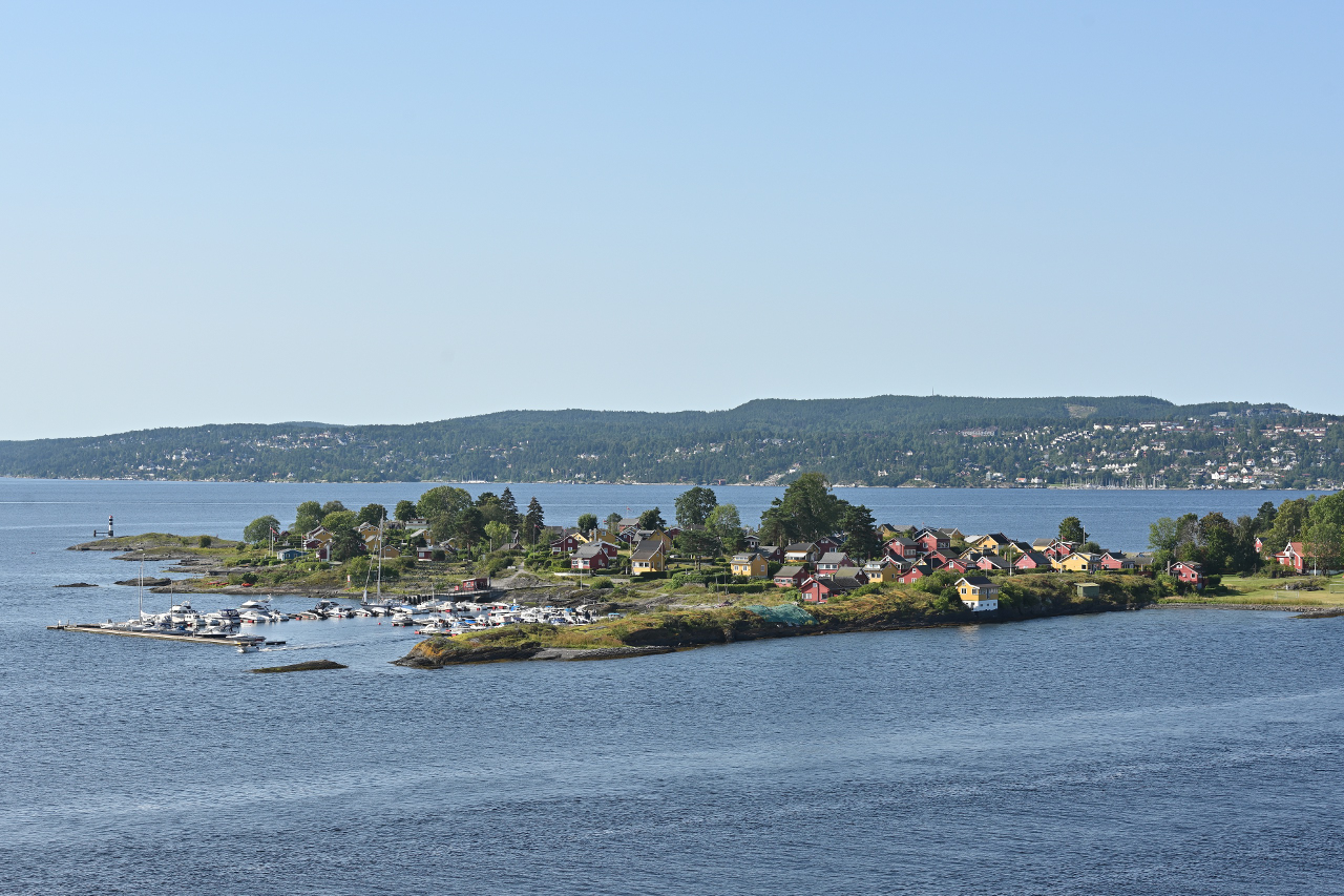 Immer wieder nett anzuschauen - ein kleines Dorf auf einer noch kleineren Insel im Fjord von Oslo